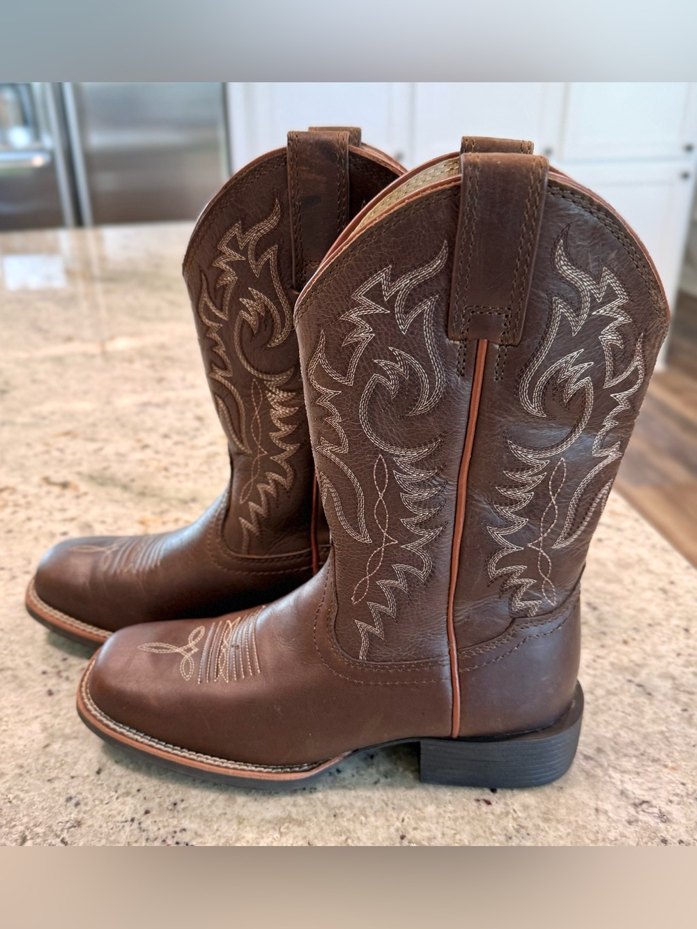 SHYANNE WOMEN'S SHAYLA PERFORMANCE WESTERN BOOTS - NWOT